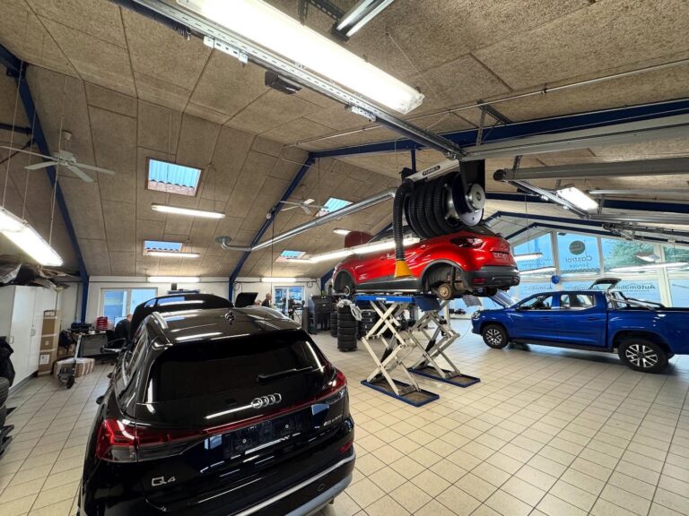 Instagram post from nim.dk. This post is in position 2.